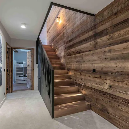 Duplex Moderne Pres Des Pistes Avec Parking
